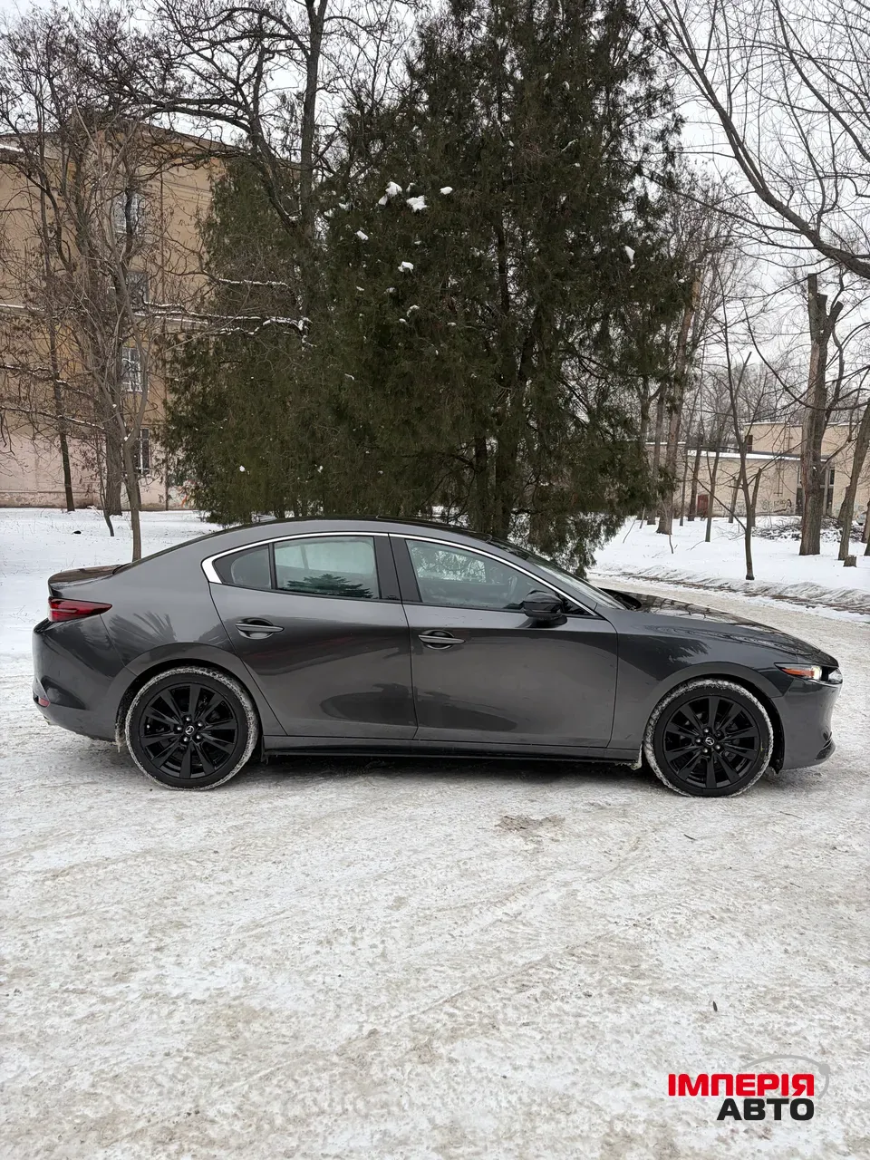 Mazda 3 - фото 2