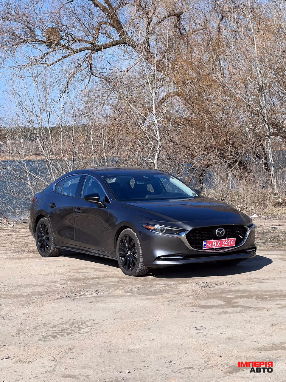 Mazda 3 - фото 7