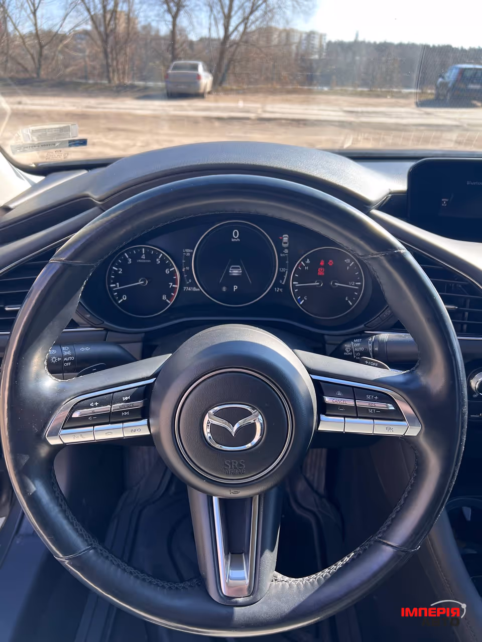 Mazda 3 - фото 4