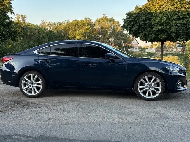 Mazda 6 - фото 3