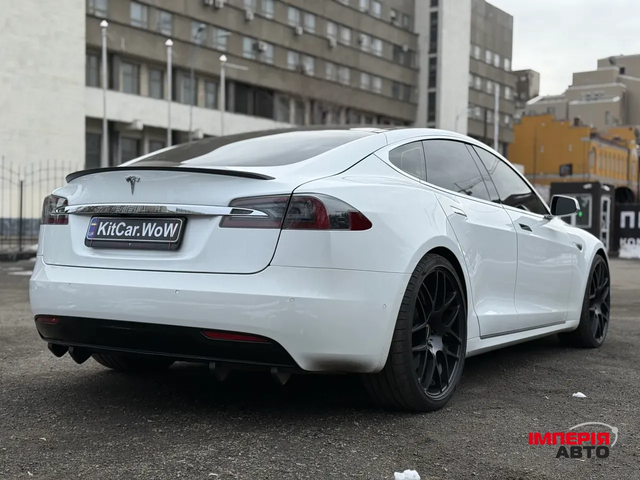 Tesla Model S - фото 4