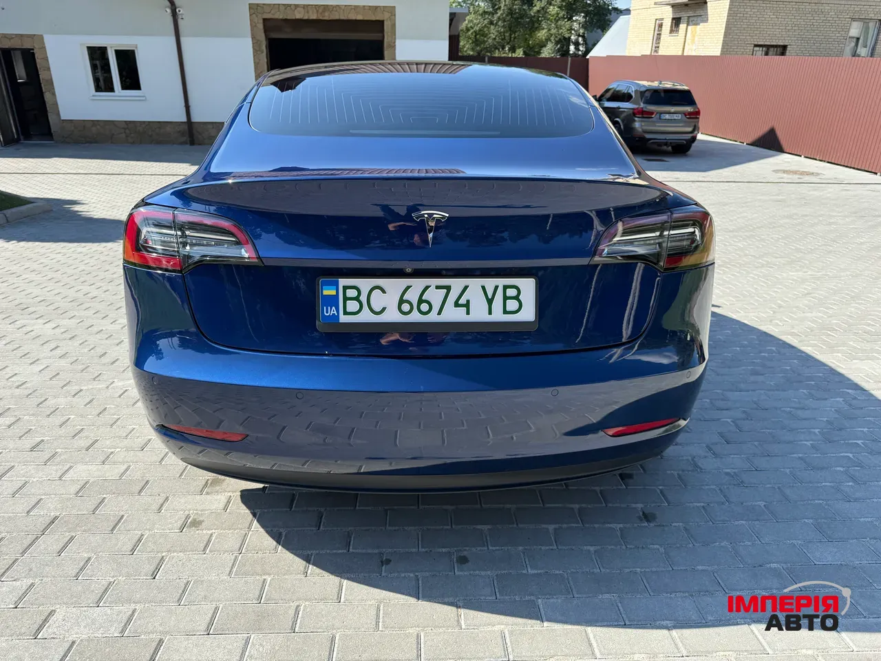 Tesla Model 3 - фото 11