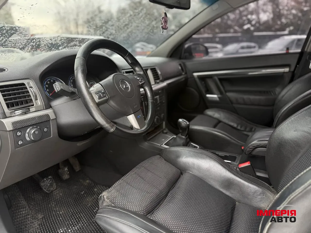 Opel Vectra OPC - фото 9