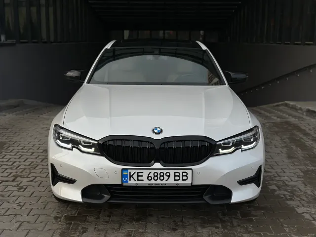 BMW 3 серії - фото 1