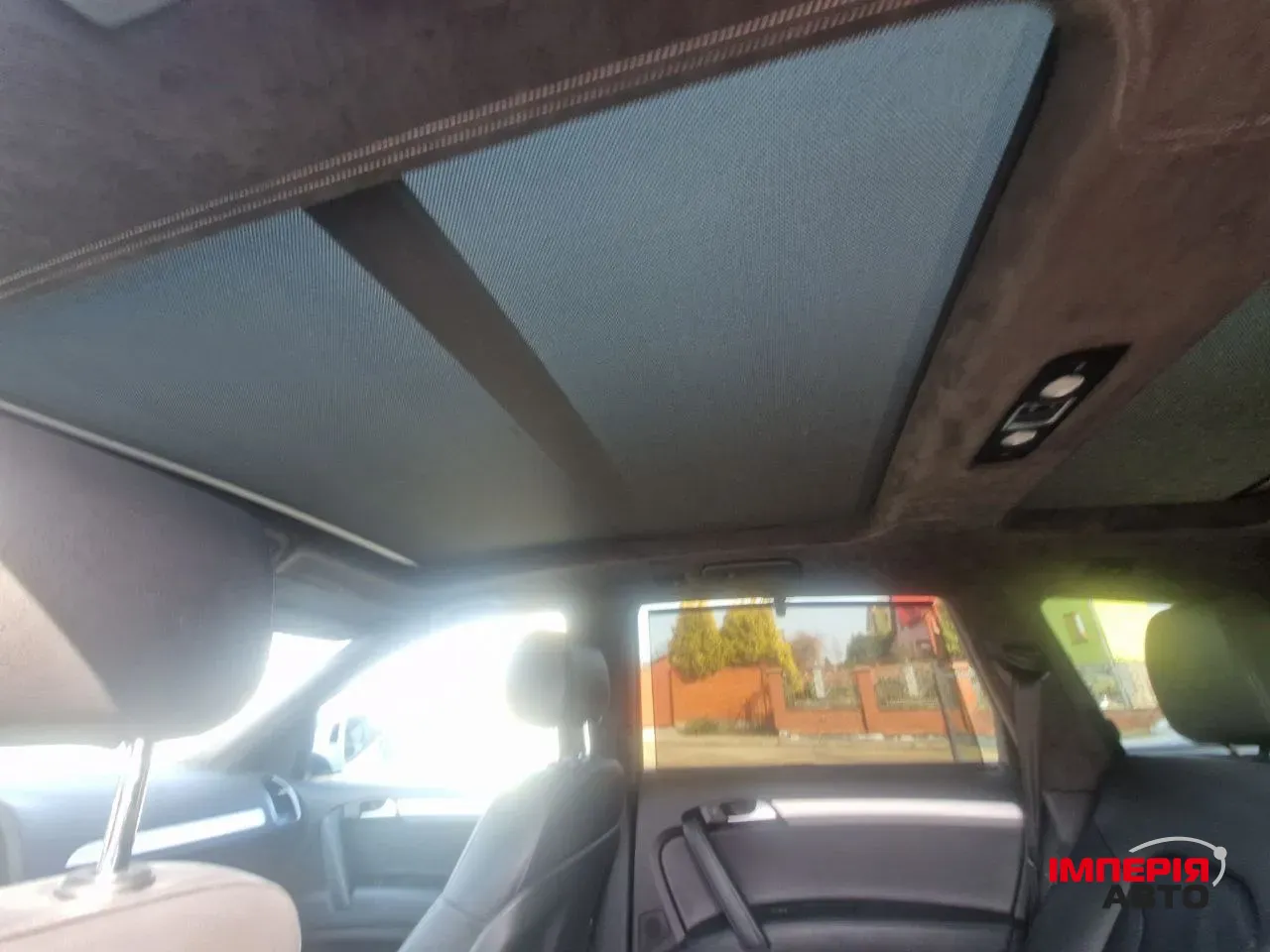 Audi Q7 - фото 16