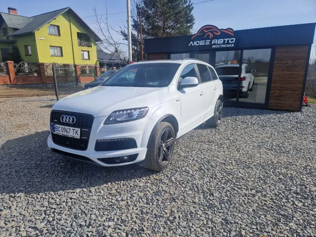 Audi Q7 - фото 1