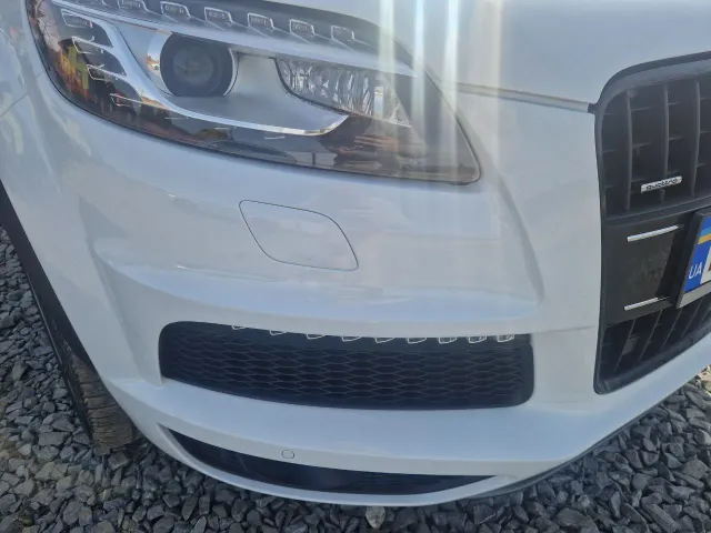 Audi Q7 - фото 5