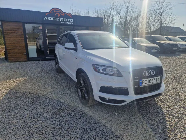Audi Q7 - фото 2