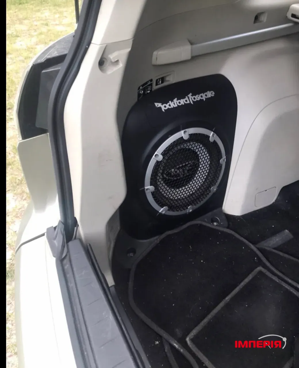 Mitsubishi Outlander - фото 11