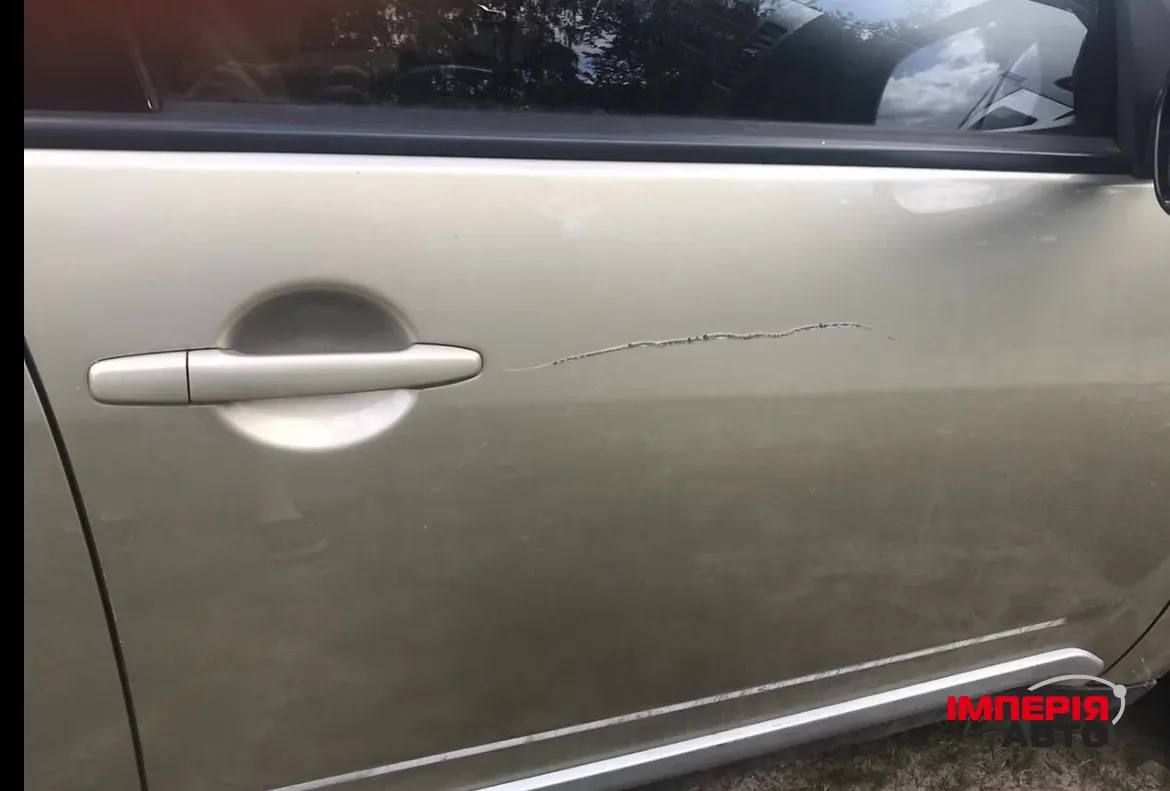 Mitsubishi Outlander - фото 8