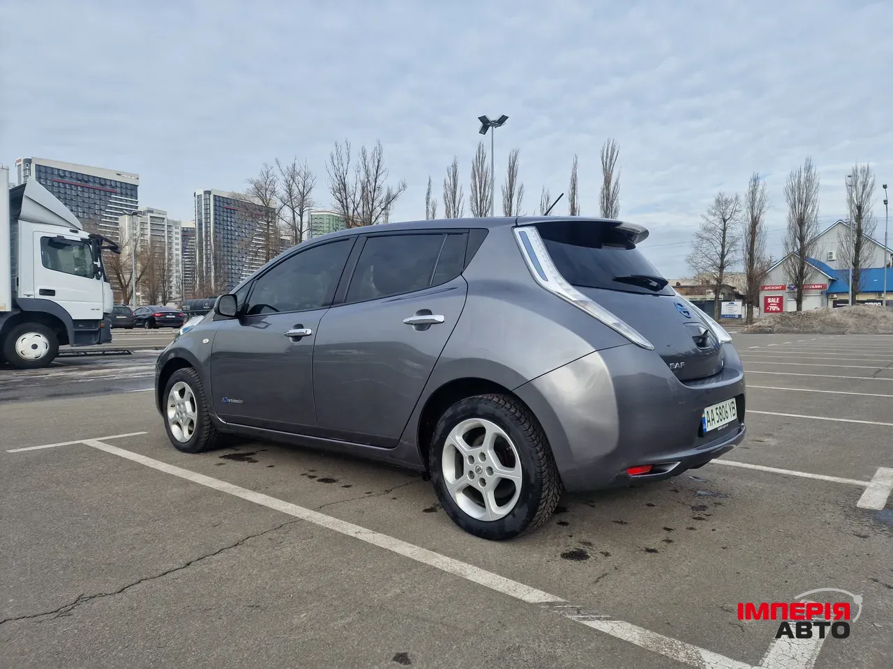 Nissan Leaf - фото 5