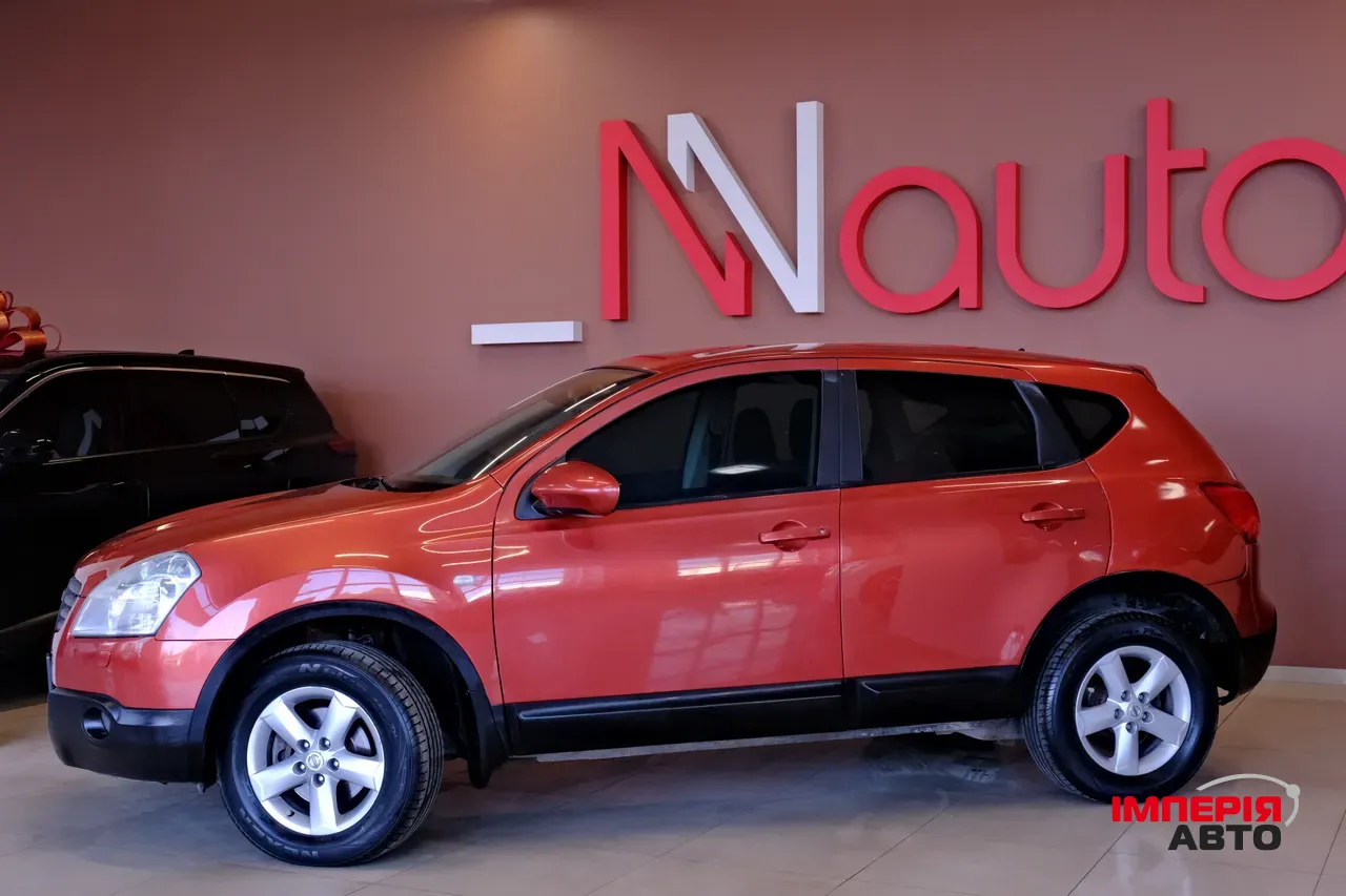 Nissan Qashqai - фото 2