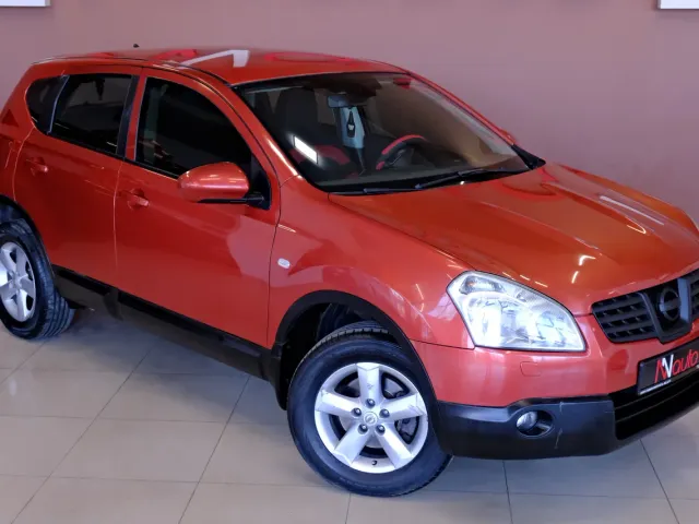 Nissan Qashqai - фото 4