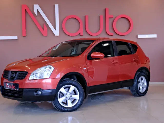 Nissan Qashqai - фото 1