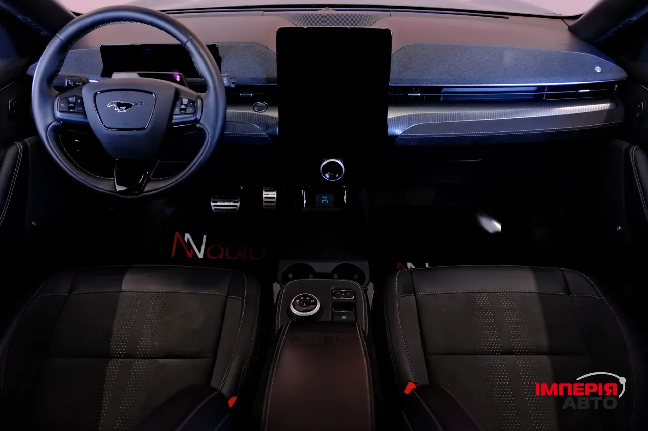 Ford Mustang Mach-E - фото 7