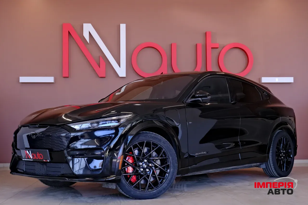 Ford Mustang Mach-E - фото 1