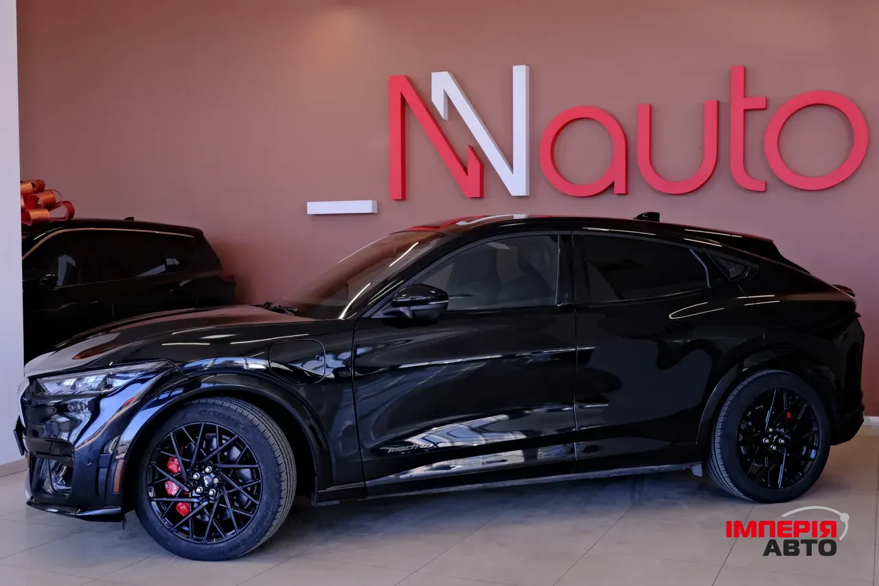 Ford Mustang Mach-E - фото 2