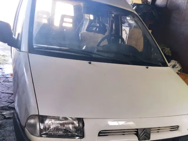 Citroen Jumpy - фото 1