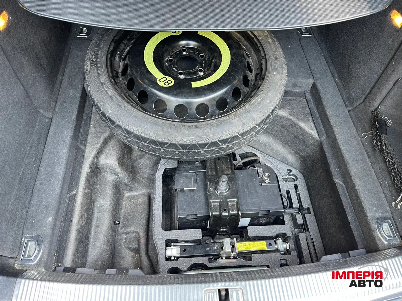 Audi A4 - фото 20