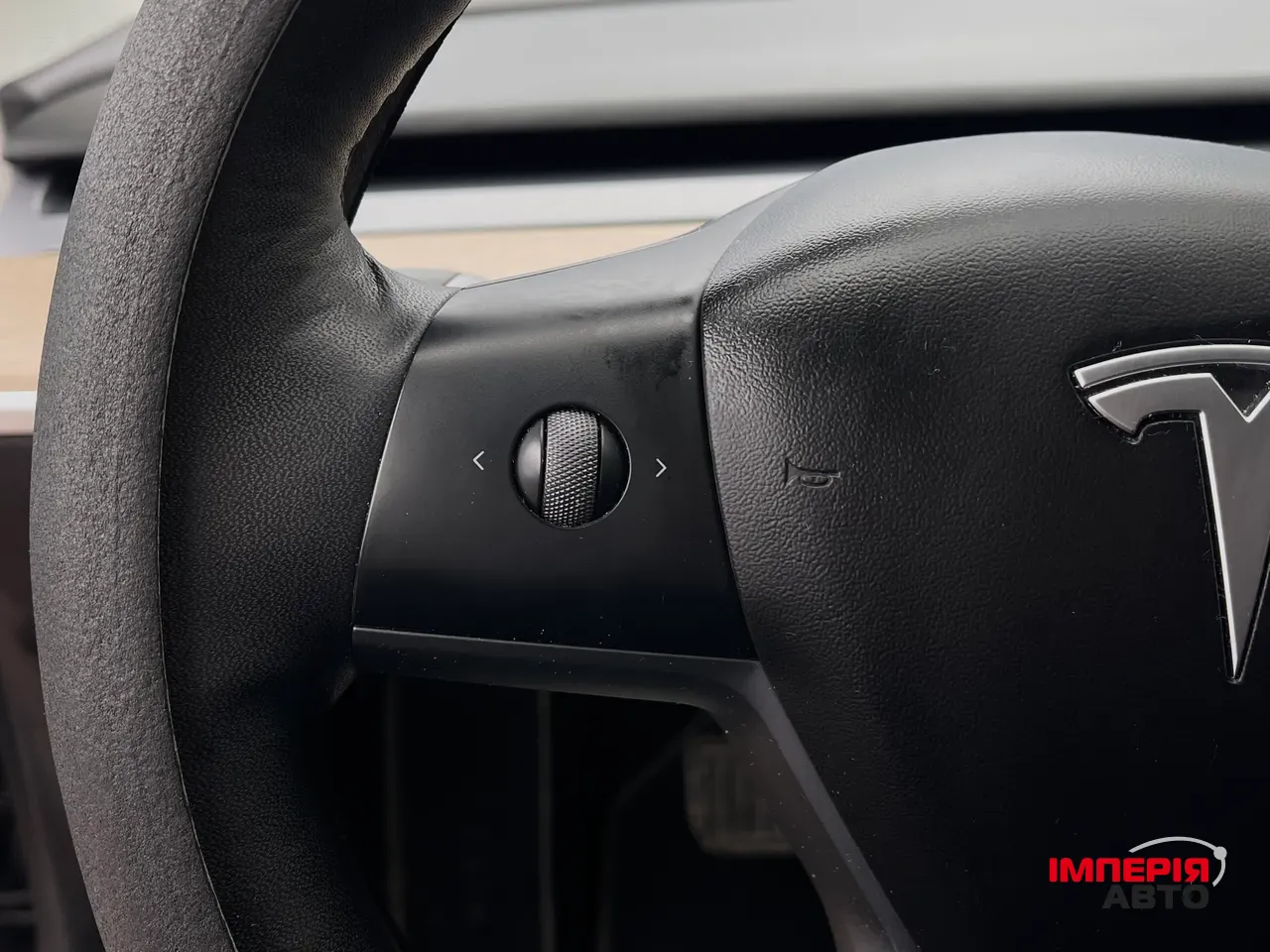 Tesla Model 3 - фото 17