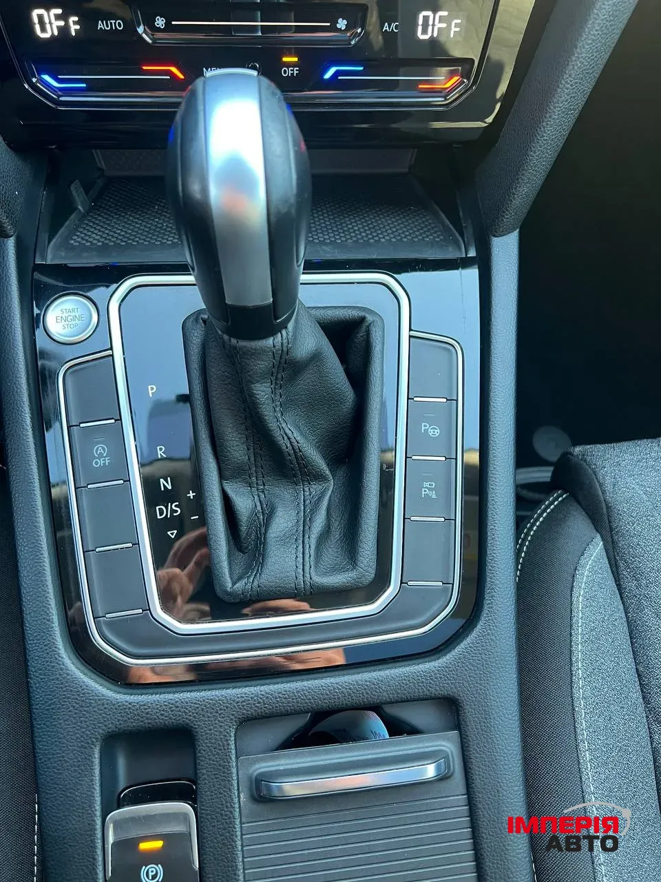 Volkswagen Passat - фото 25