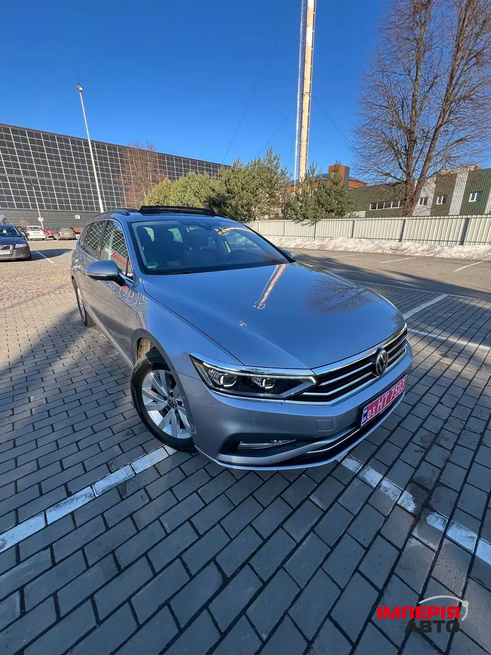 Volkswagen Passat - фото 2