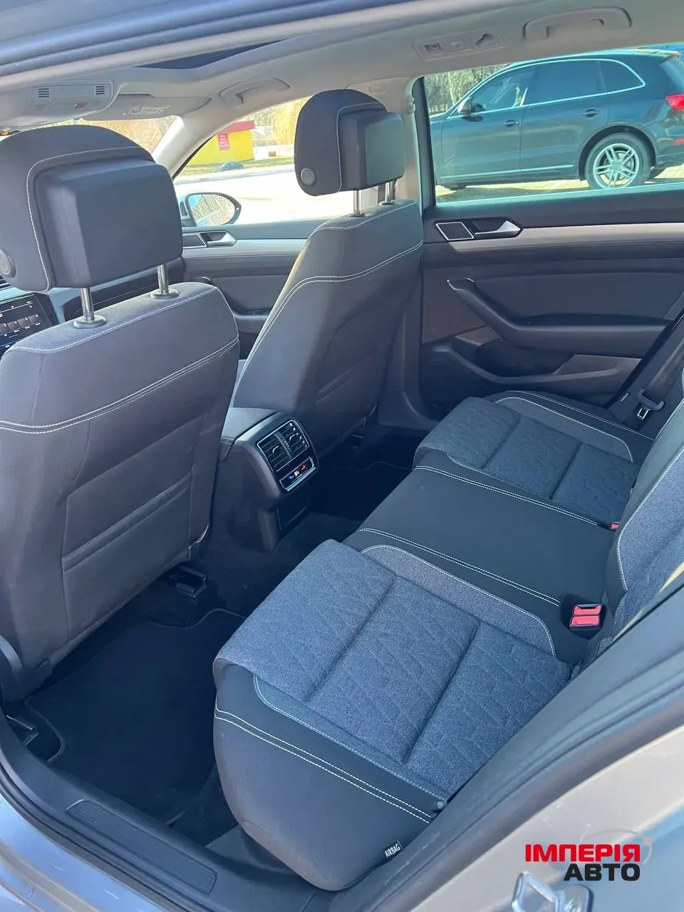 Volkswagen Passat - фото 22