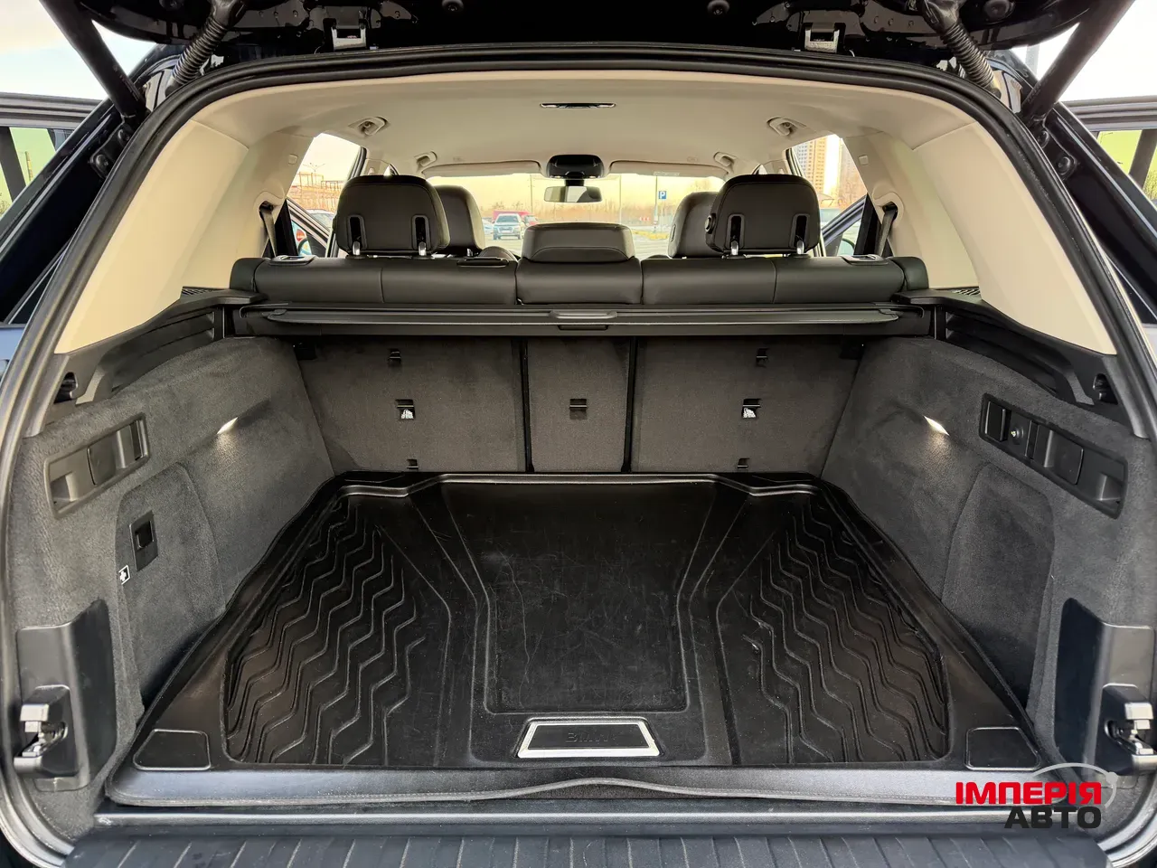 BMW X5 - фото 28