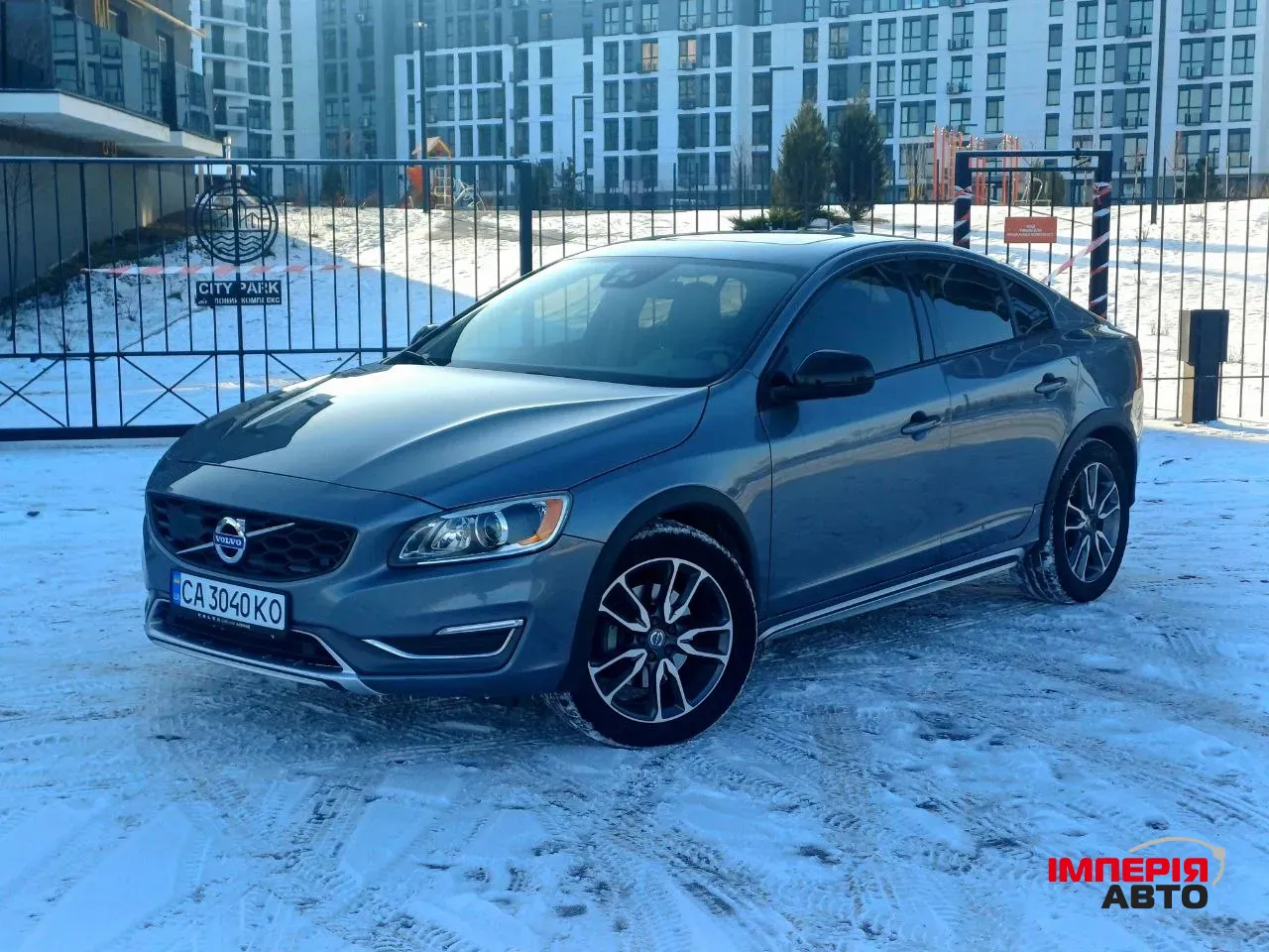 Volvo S60 Cross Country - фото 6