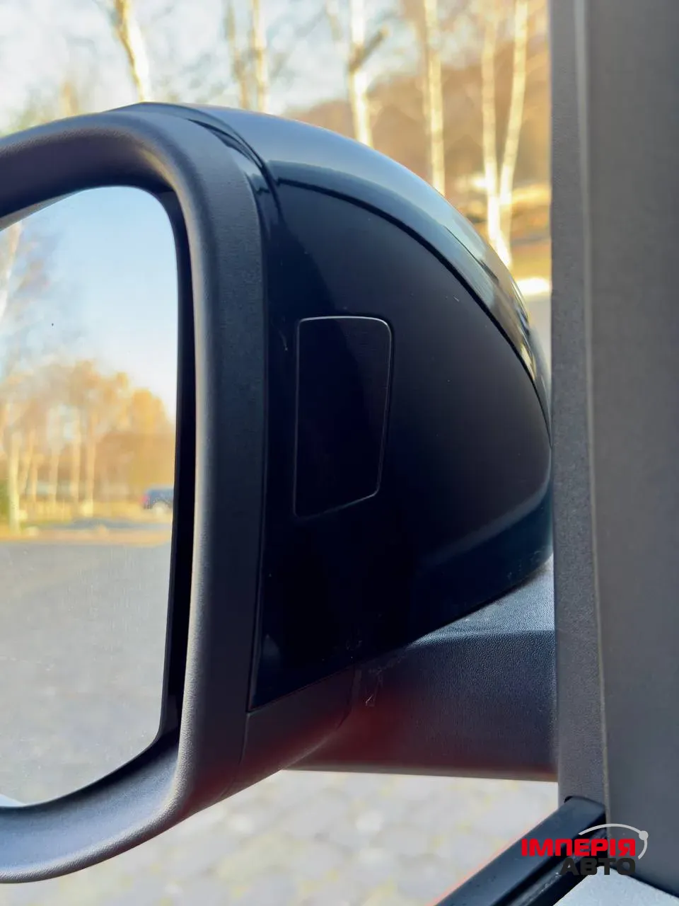 Volkswagen Multivan - фото 61