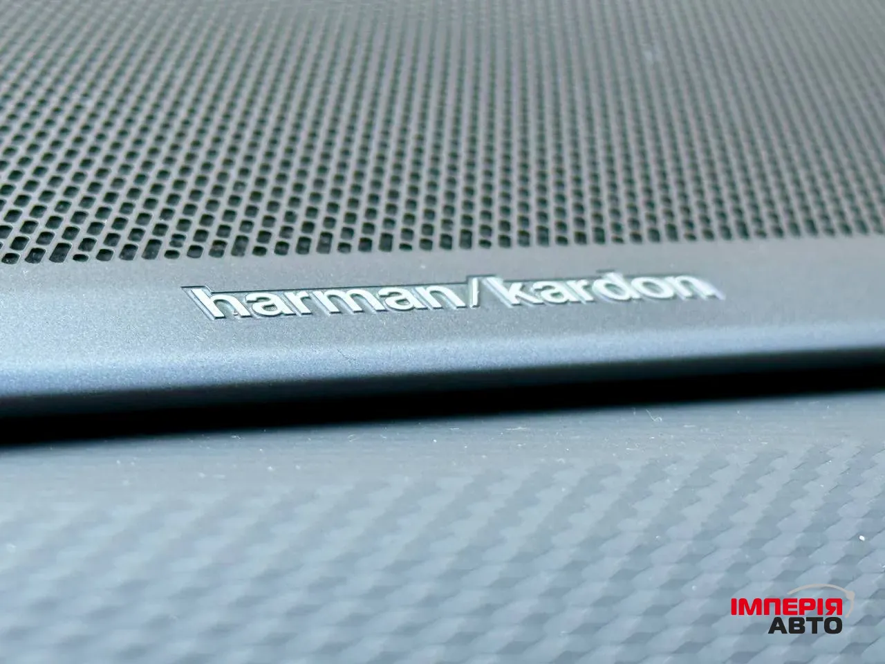 Volkswagen Multivan - фото 40