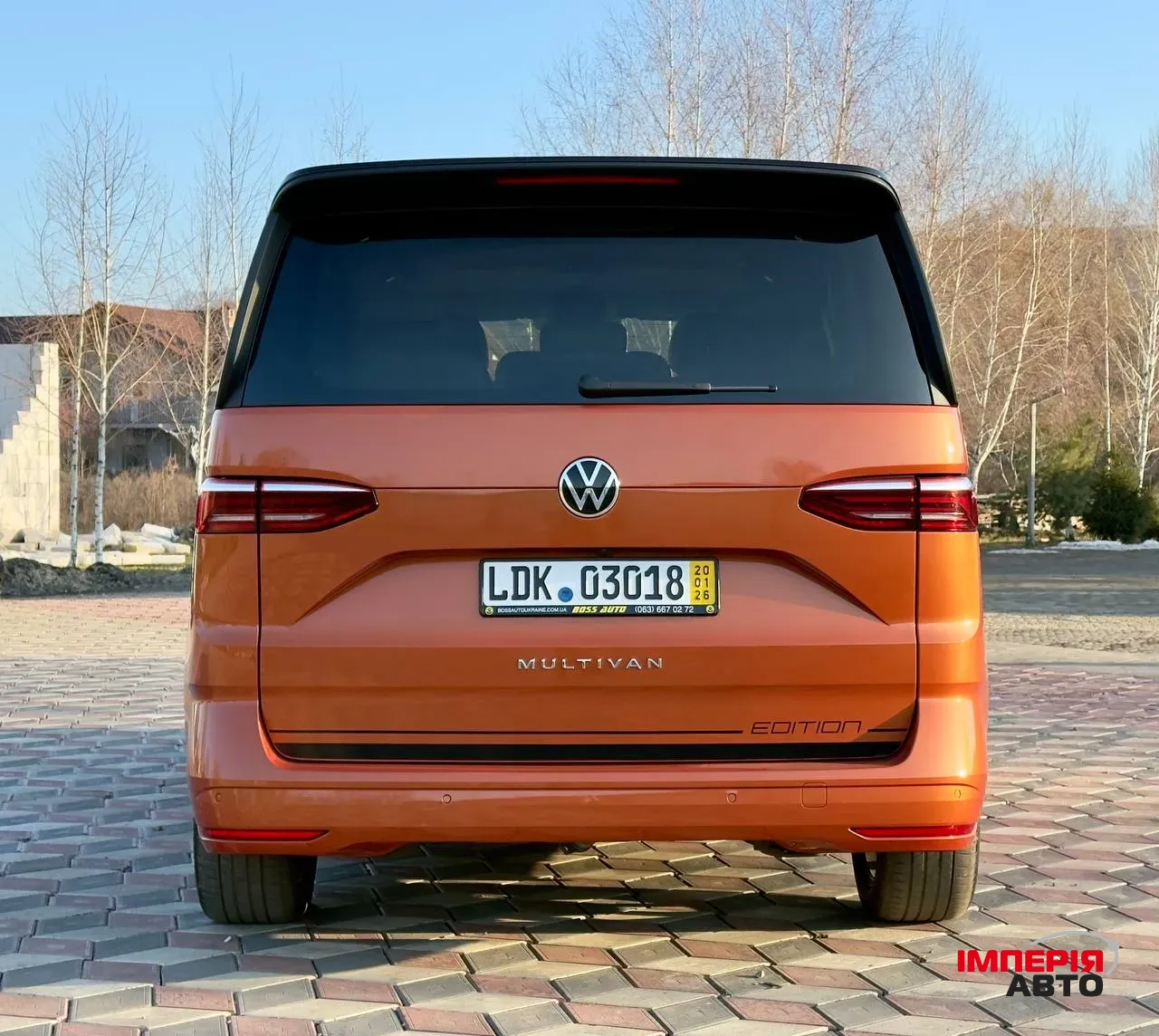 Volkswagen Multivan - фото 7