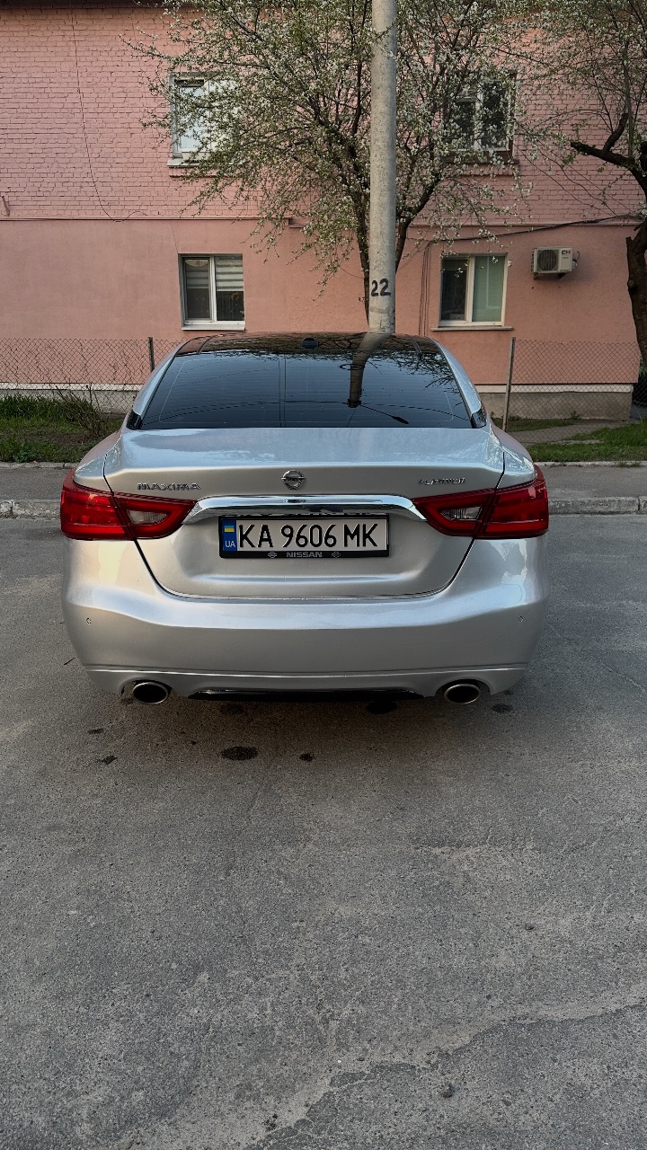 Nissan Maxima - фото 2