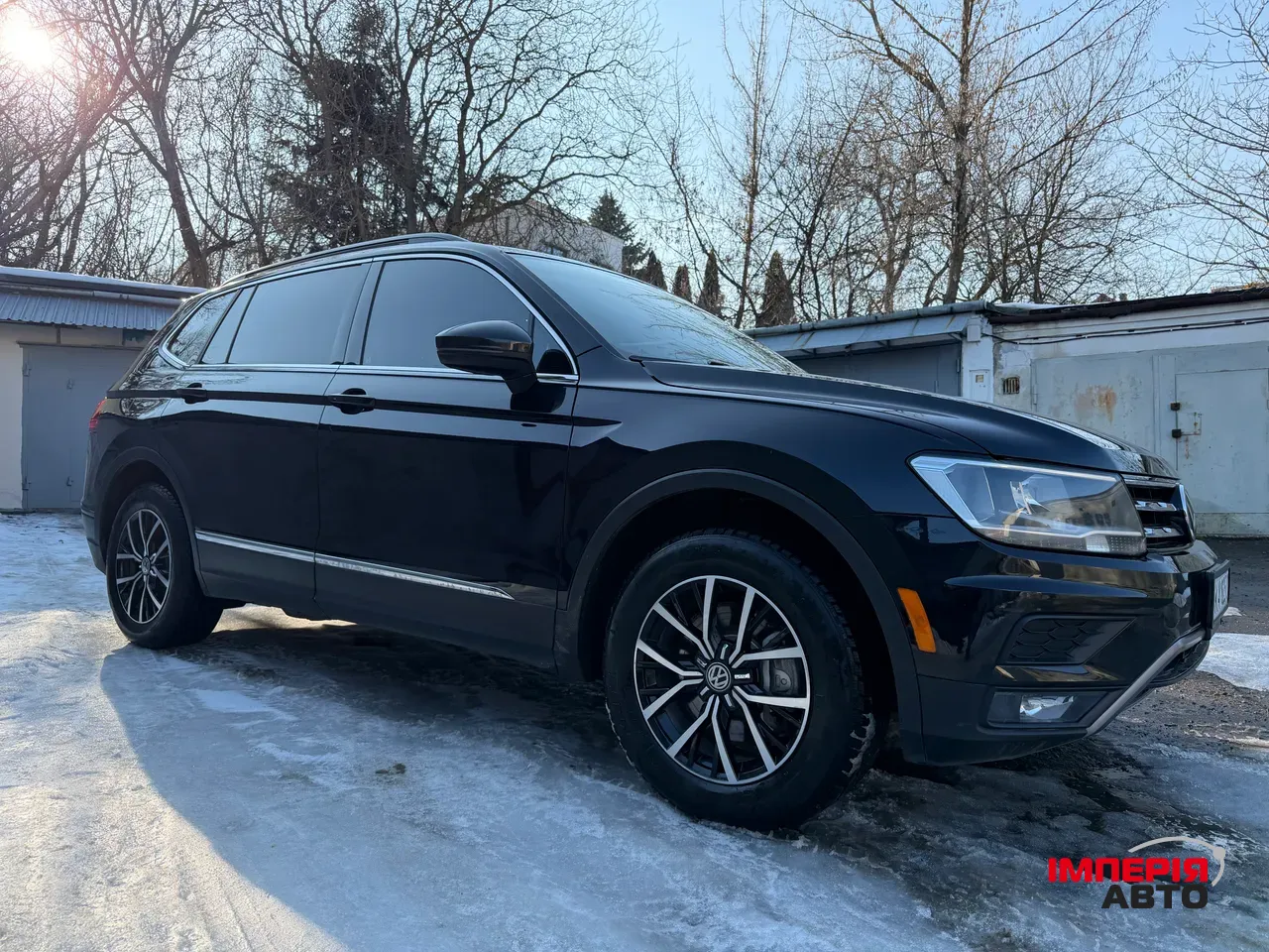 Volkswagen Tiguan - фото 6