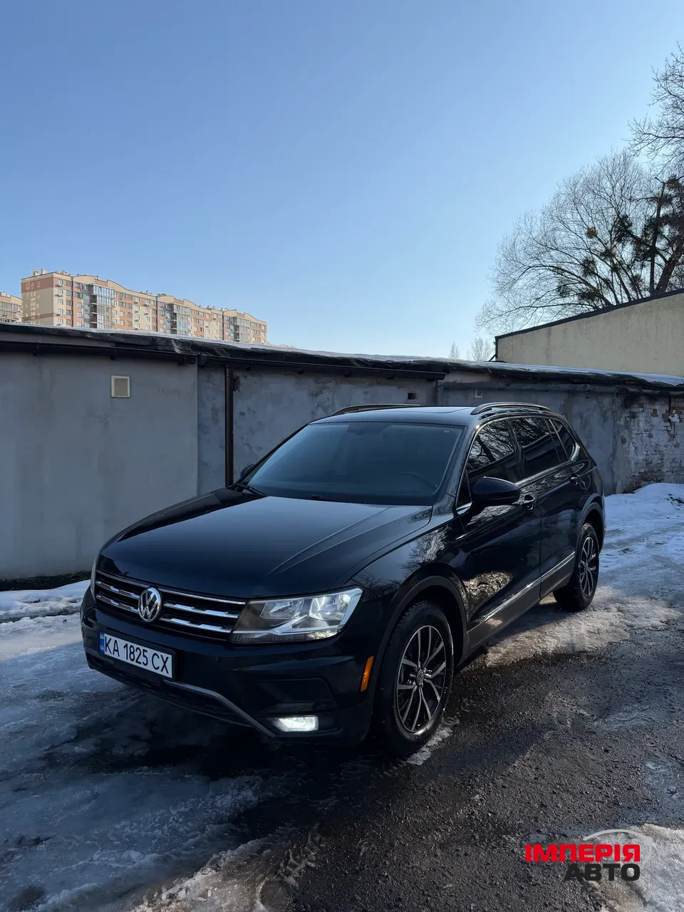 Volkswagen Tiguan - фото 1