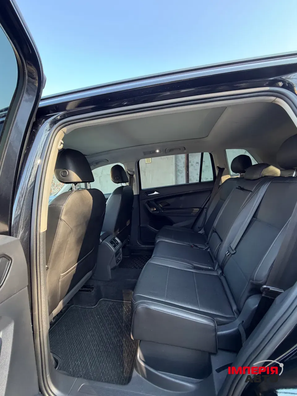 Volkswagen Tiguan - фото 21