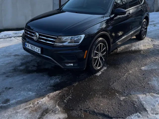 Volkswagen Tiguan - фото 3