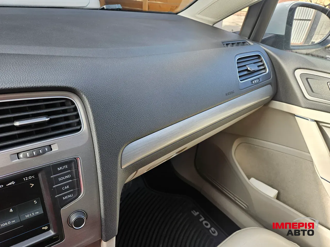 Volkswagen Golf - фото 22