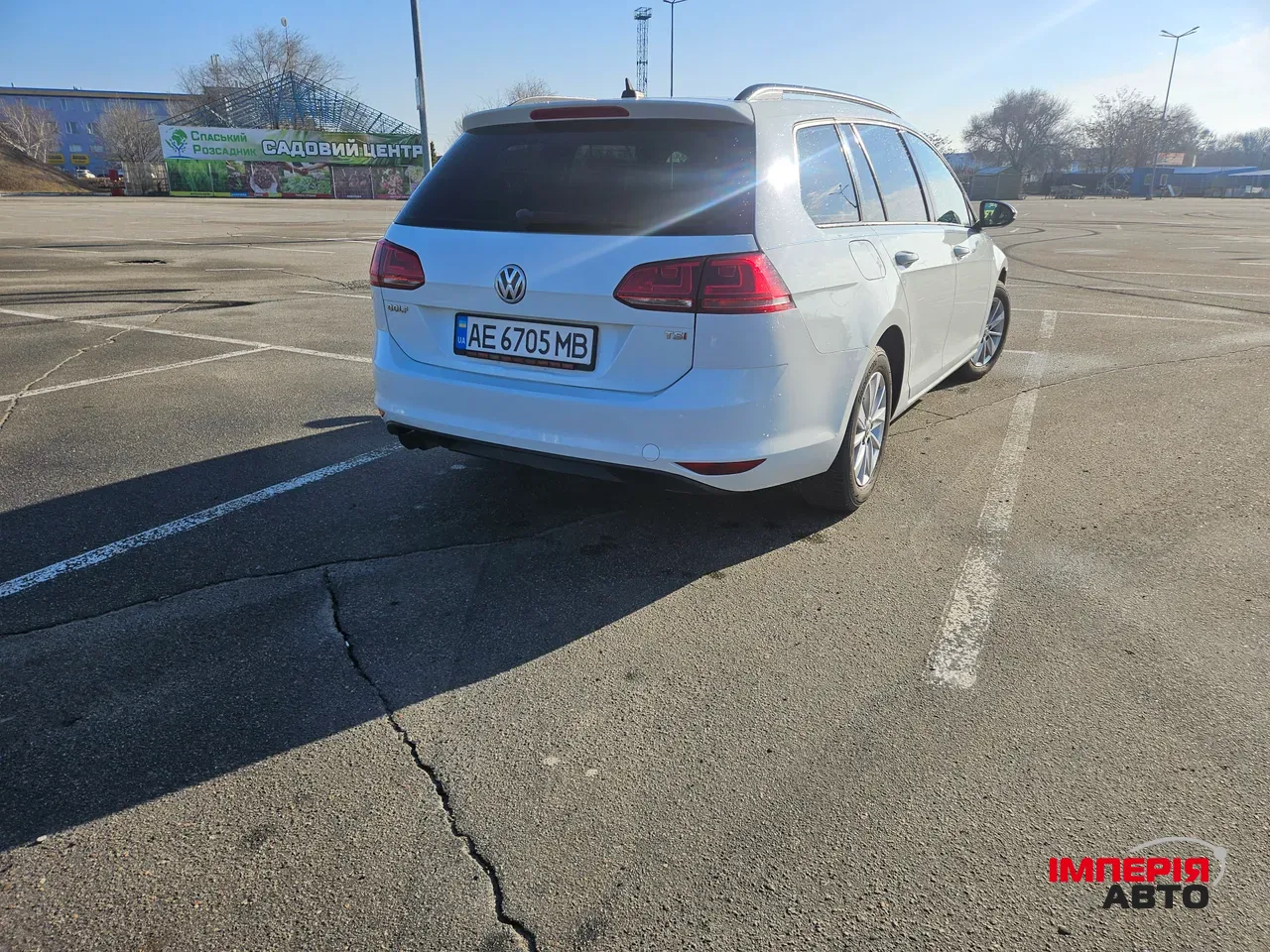 Volkswagen Golf - фото 10