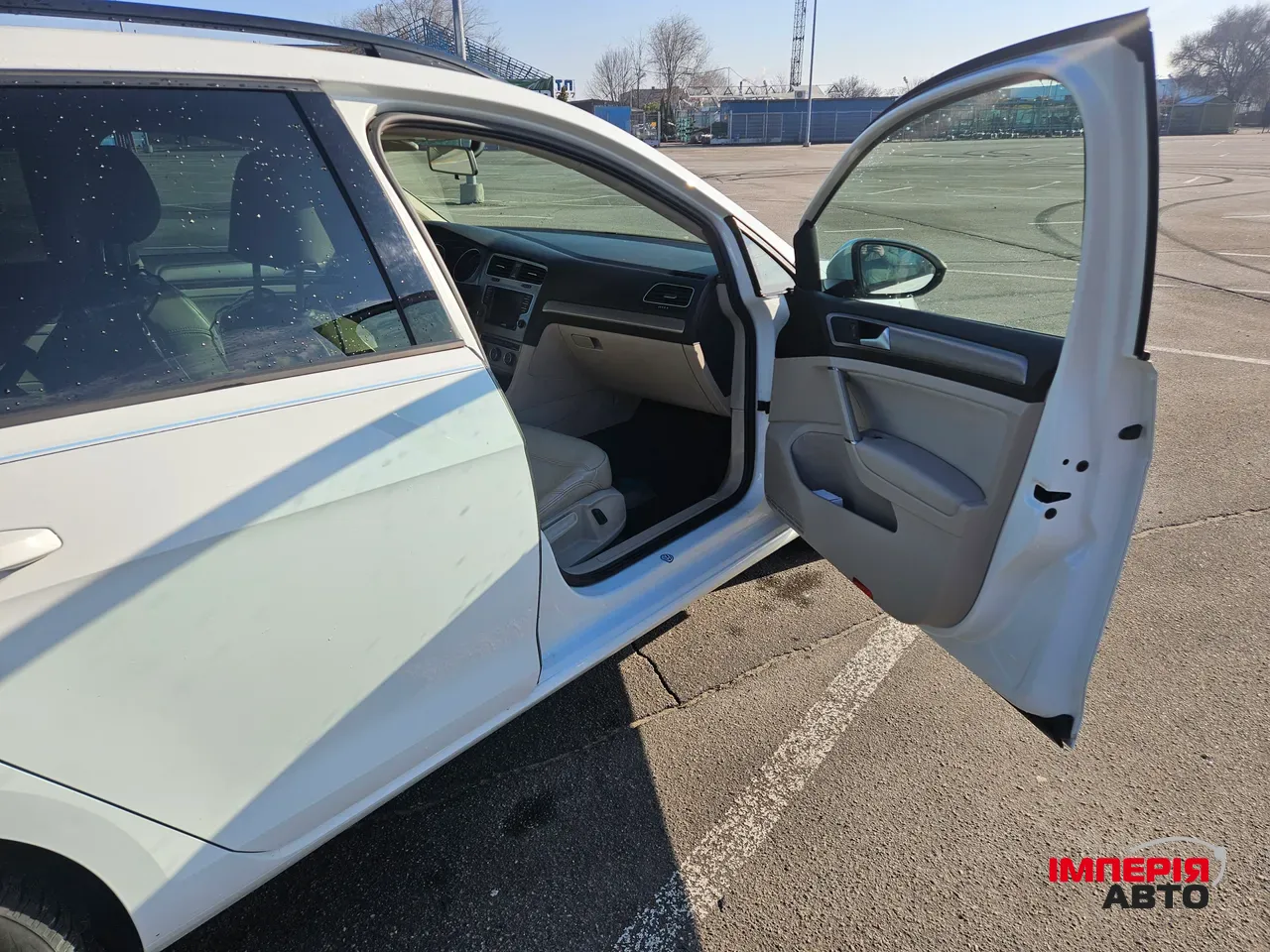 Volkswagen Golf - фото 11