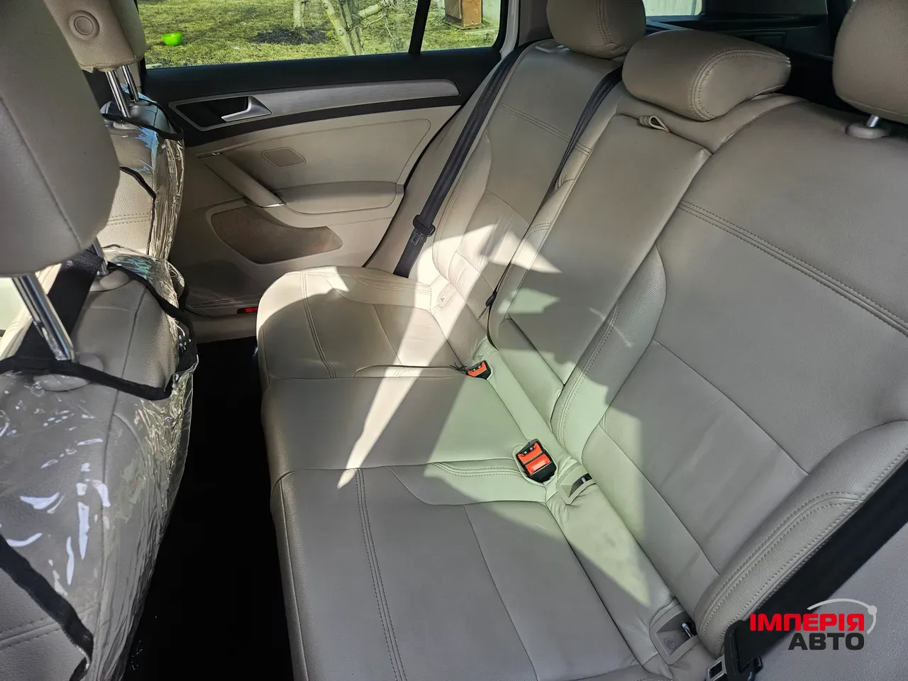 Volkswagen Golf - фото 20