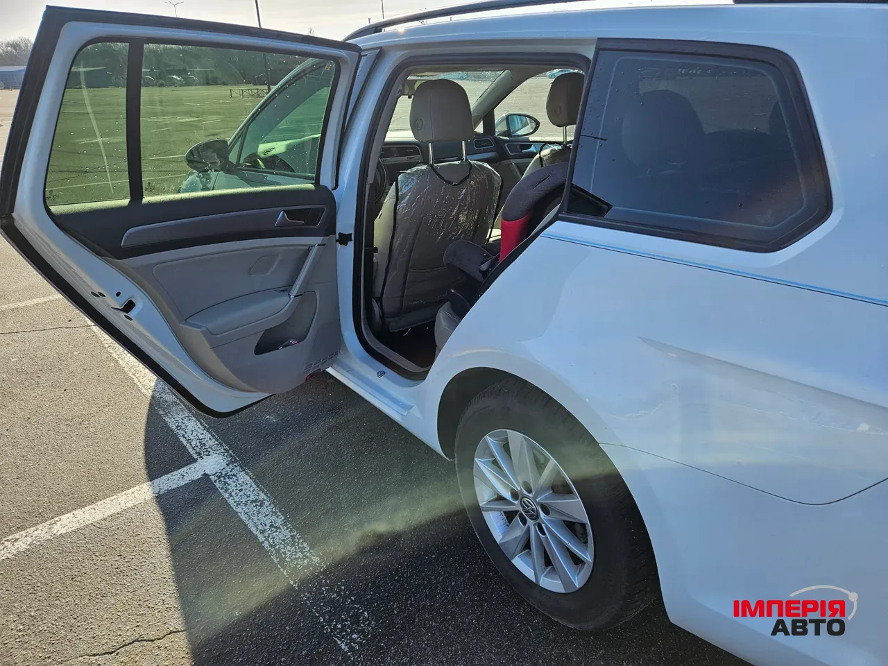 Volkswagen Golf - фото 13