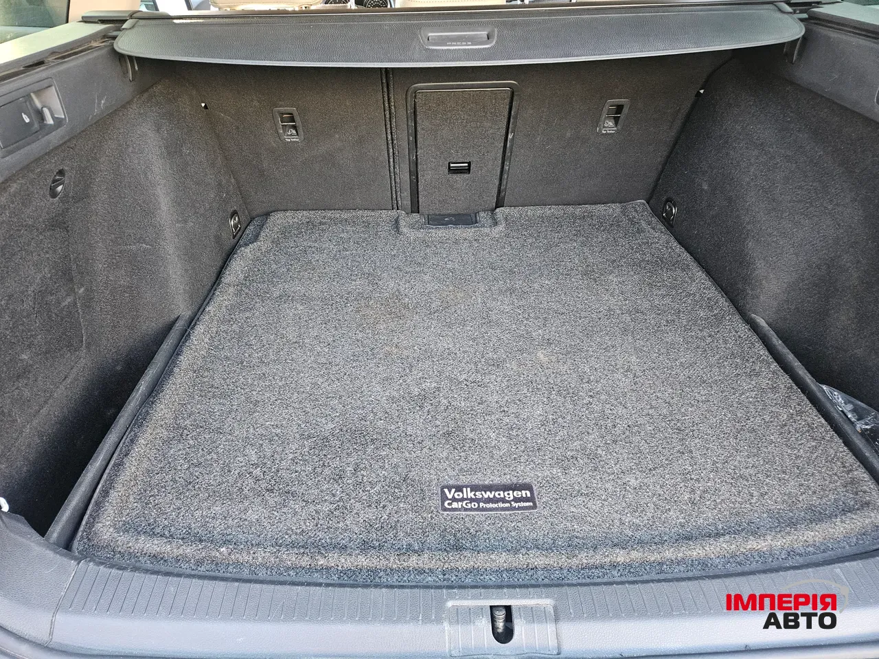 Volkswagen Golf - фото 18