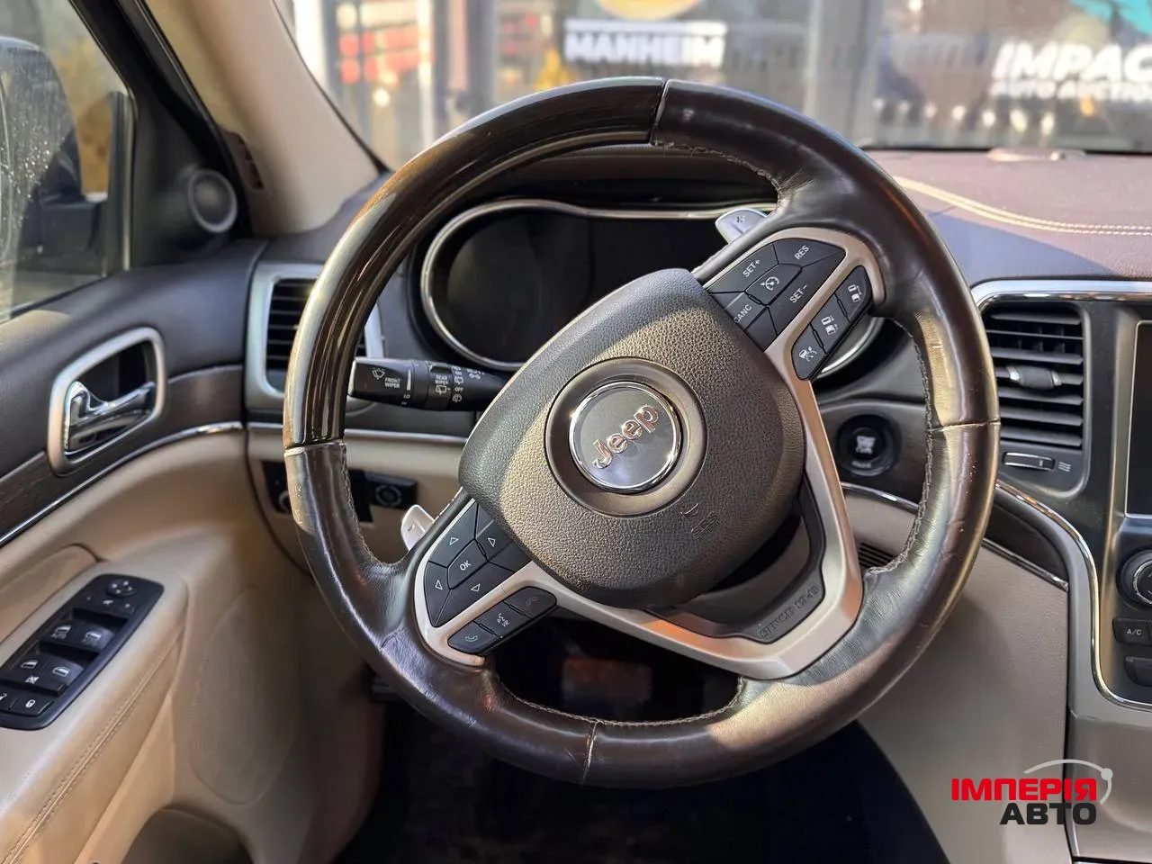 Jeep Grand Cherokee - фото 6