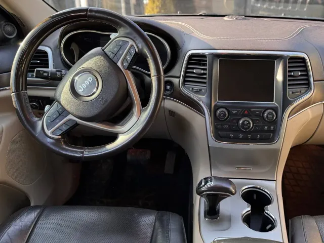 Jeep Grand Cherokee - фото 4