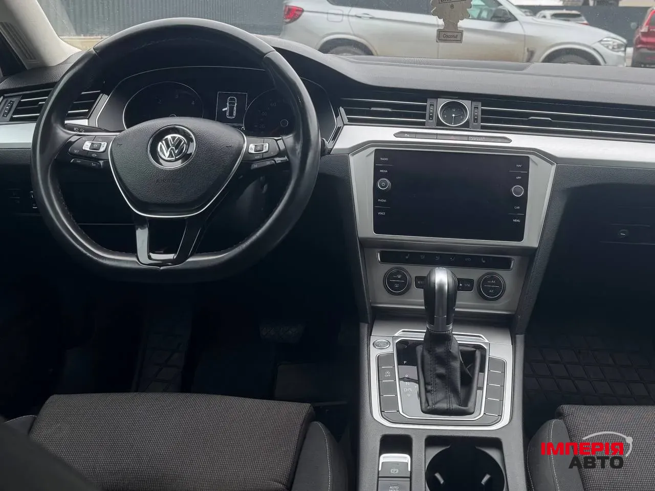 Volkswagen Passat USA/NMS - фото 6