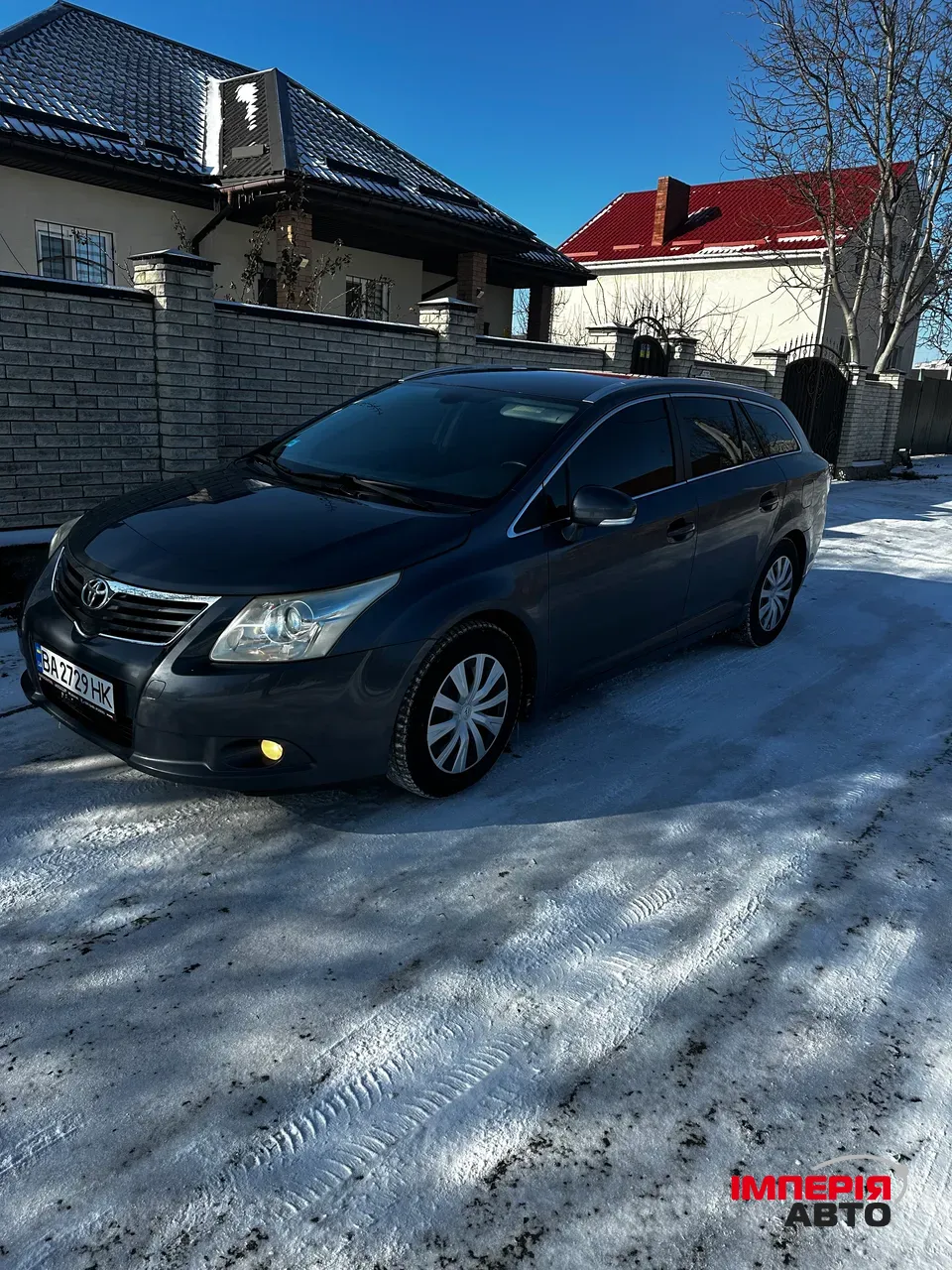 Toyota Avensis - фото 12