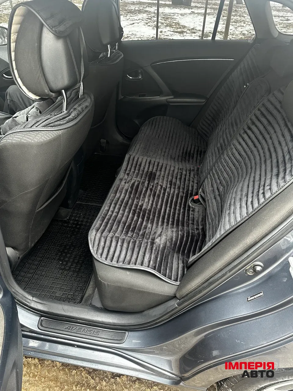 Toyota Avensis - фото 15