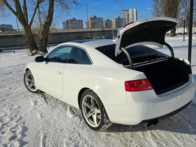 Audi A5 - фото 4