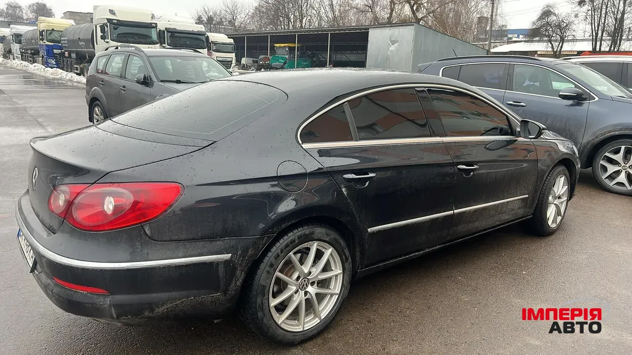 Volkswagen Passat CC - фото 13